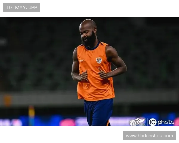 梅州逆袭海牛新鹏城成功反超海牛不幸跌入降级区